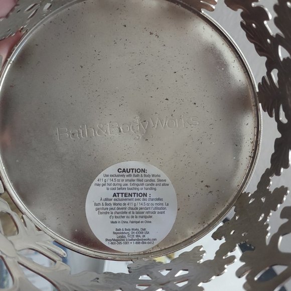 Bath & Body Works Snow Flake 3 Wick Candle Holder + Extras EXCELLENT Condition - Picture 4 of 11